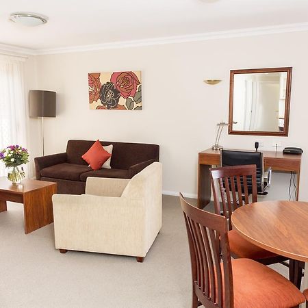 בתהרסט Charlotte Apartments מראה חיצוני תמונה