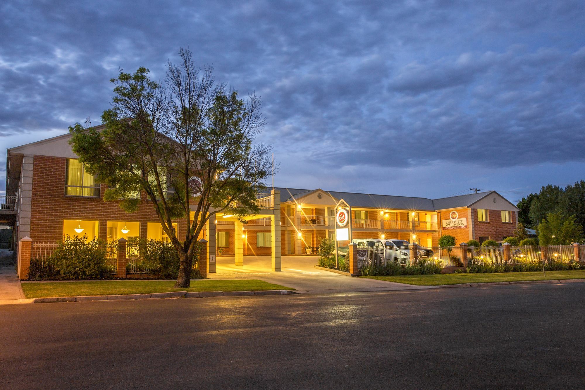 בתהרסט Charlotte Apartments מראה חיצוני תמונה