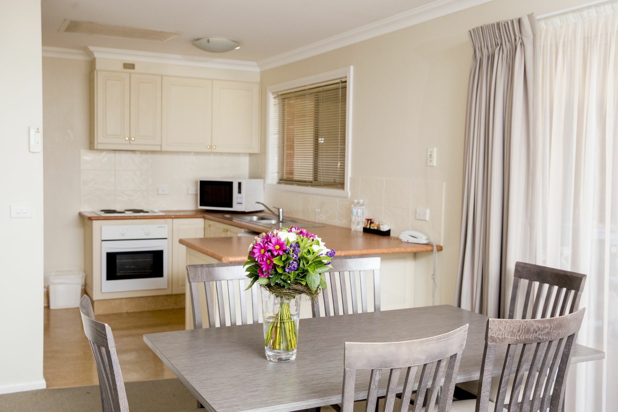 בתהרסט Charlotte Apartments מראה חיצוני תמונה
