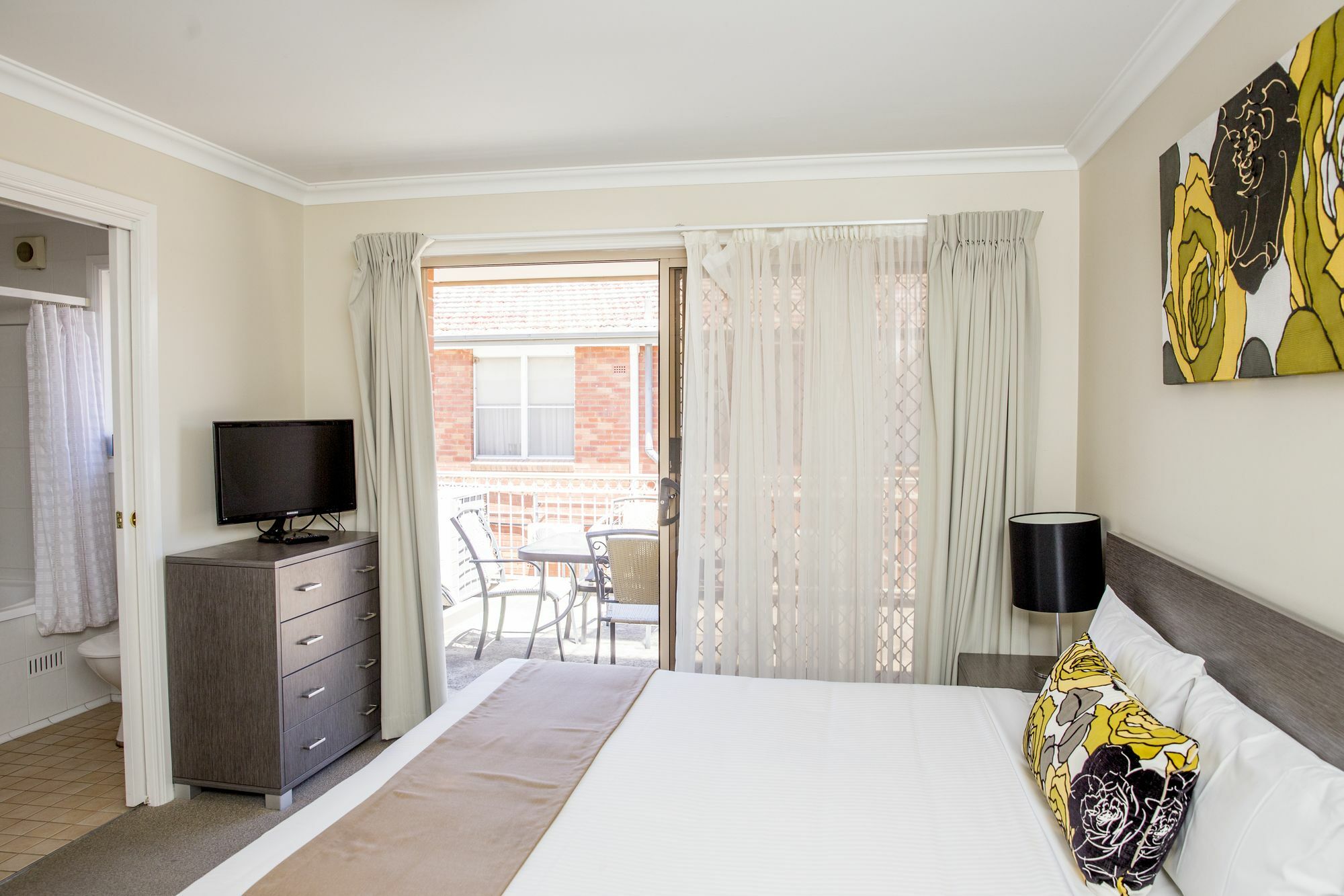 בתהרסט Charlotte Apartments מראה חיצוני תמונה